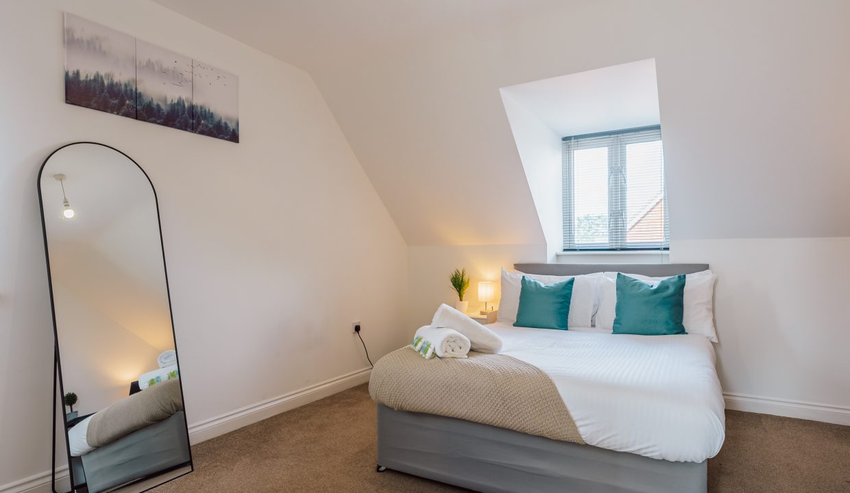 67 Orion Close Wolverton - 8-9-25 048