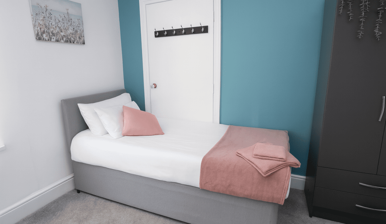 Bedroom (21)