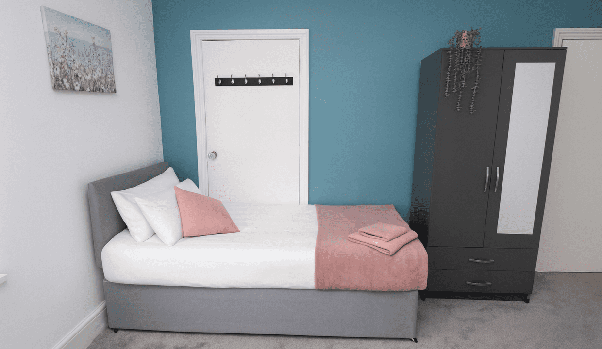 Bedroom (22)
