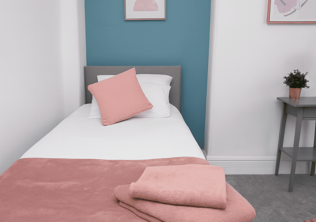 Bedroom (24)
