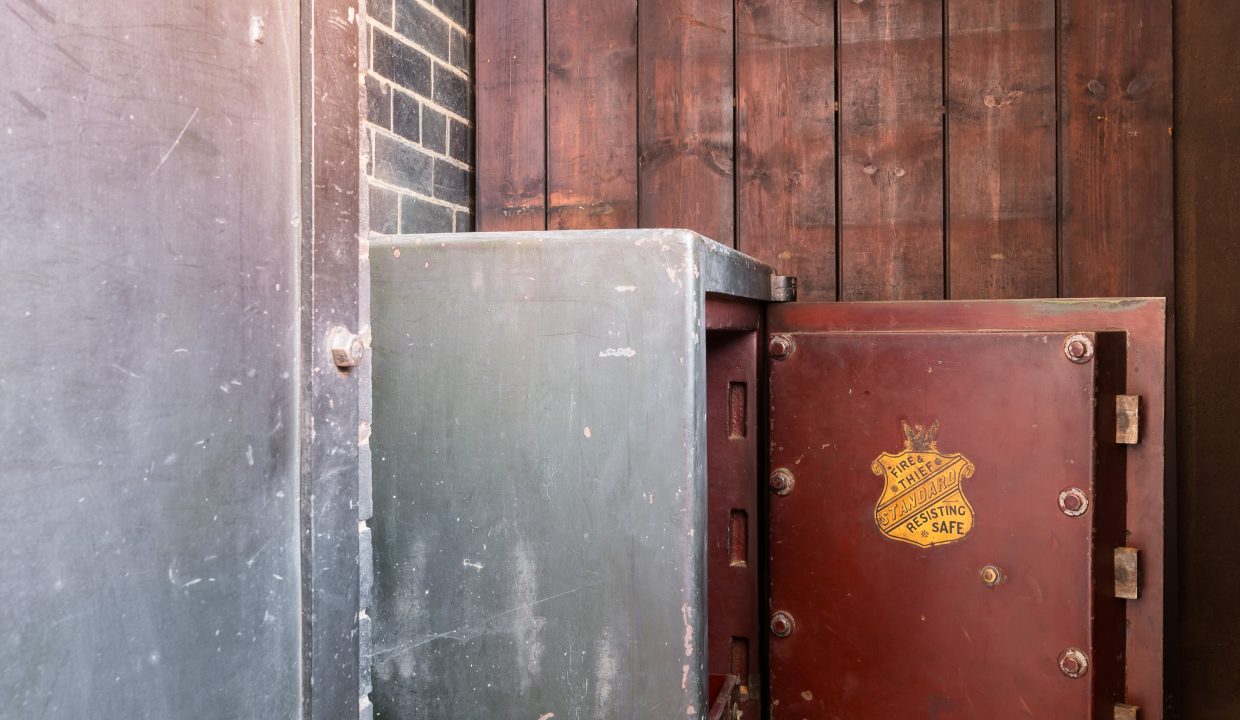 Birmingham-20251121-p-2