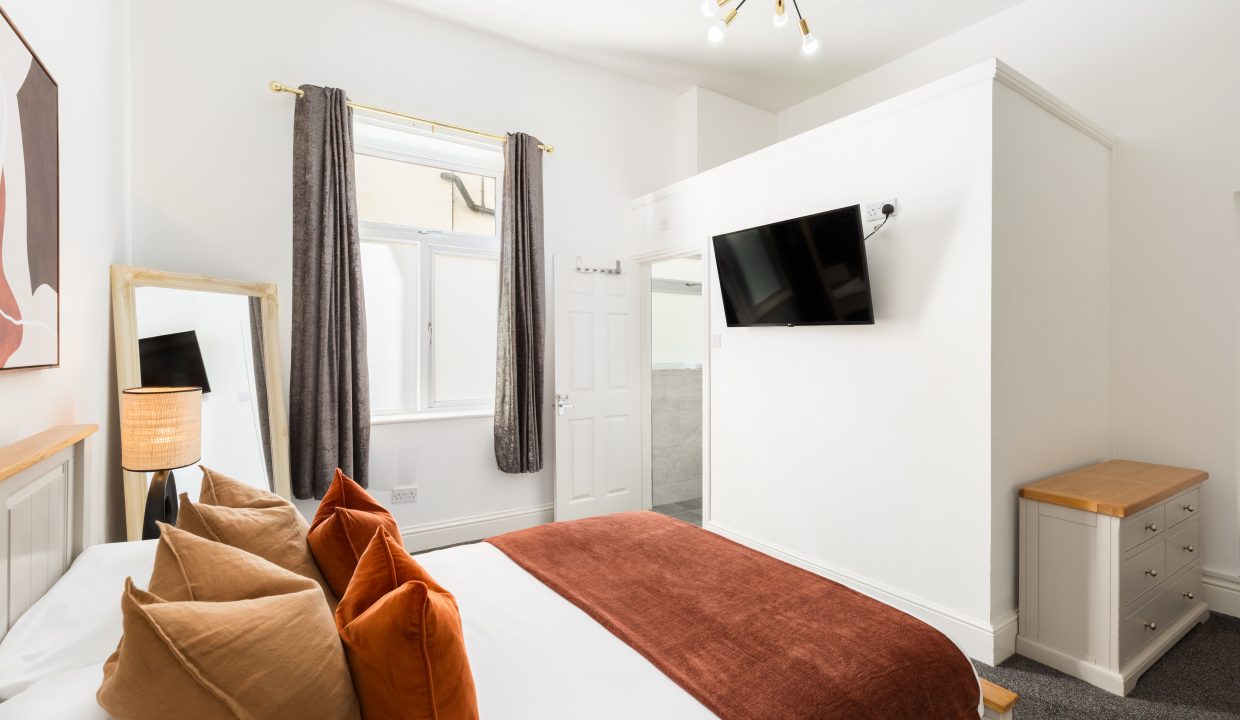 Leamington-20250619-22