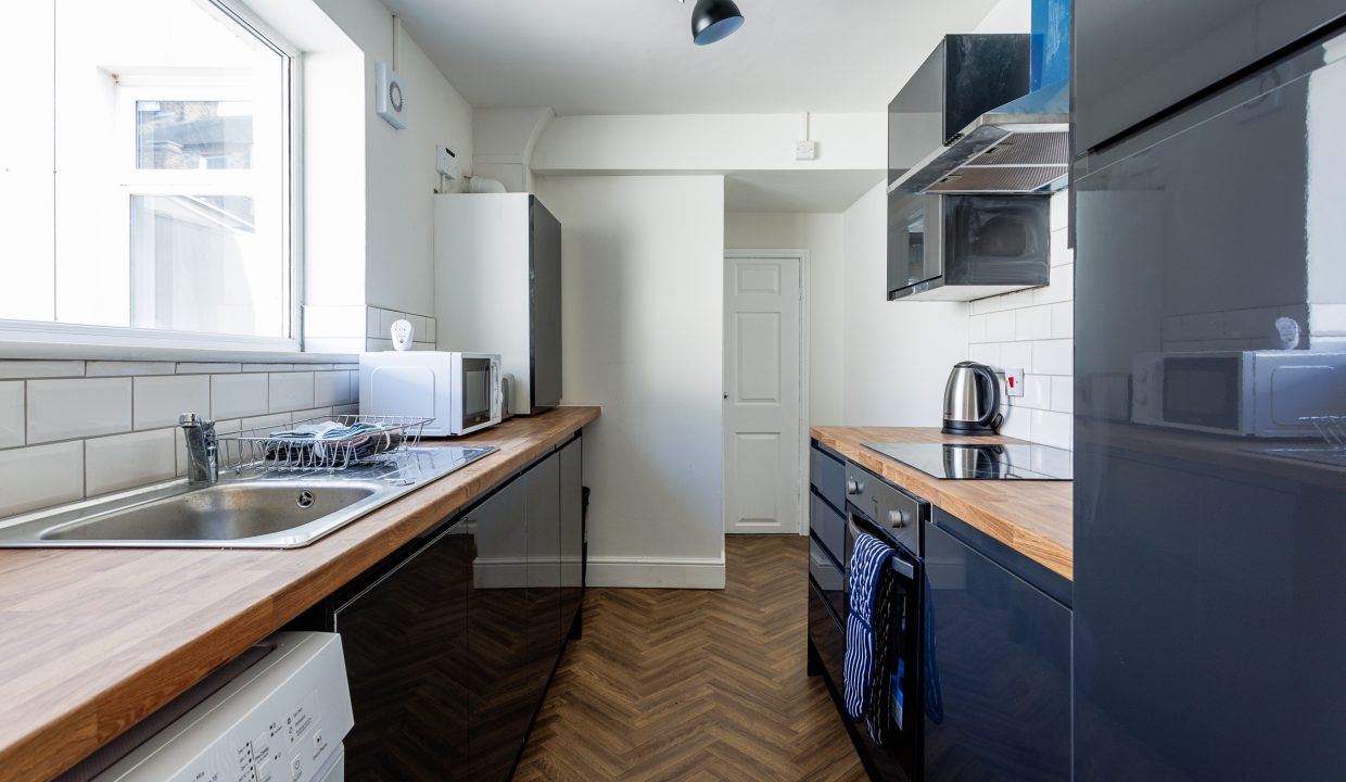 4 Londonderry Rd 0001