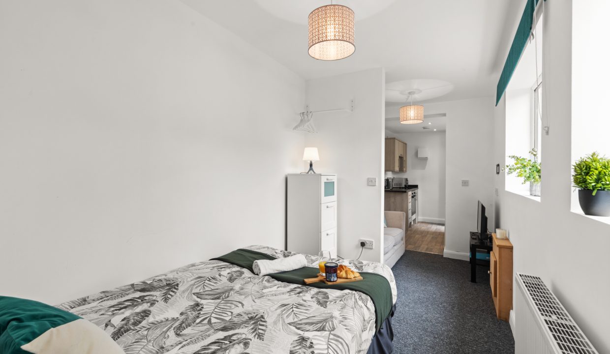 97 Moira Road, DE12 7QD . Image . 01