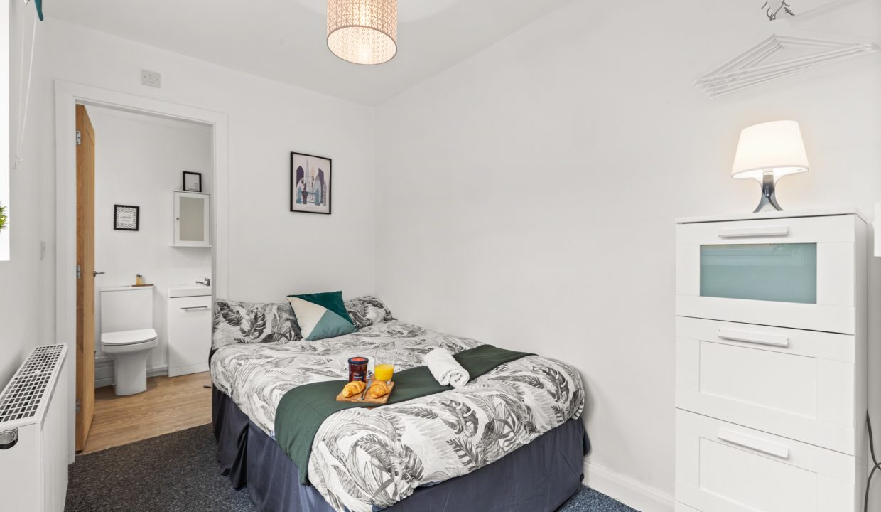 97 Moira Road, DE12 7QD . Image . 02