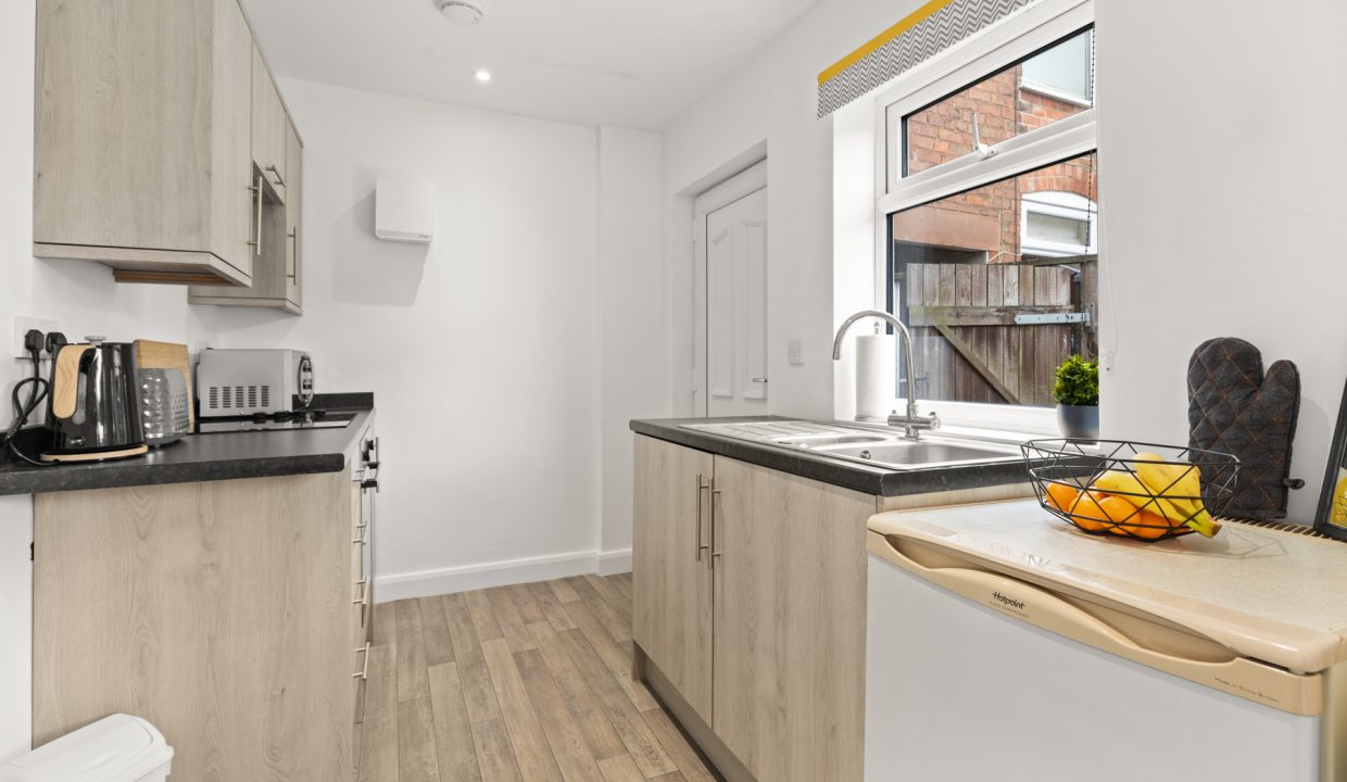 97 Moira Road, DE12 7QD . Image . 06
