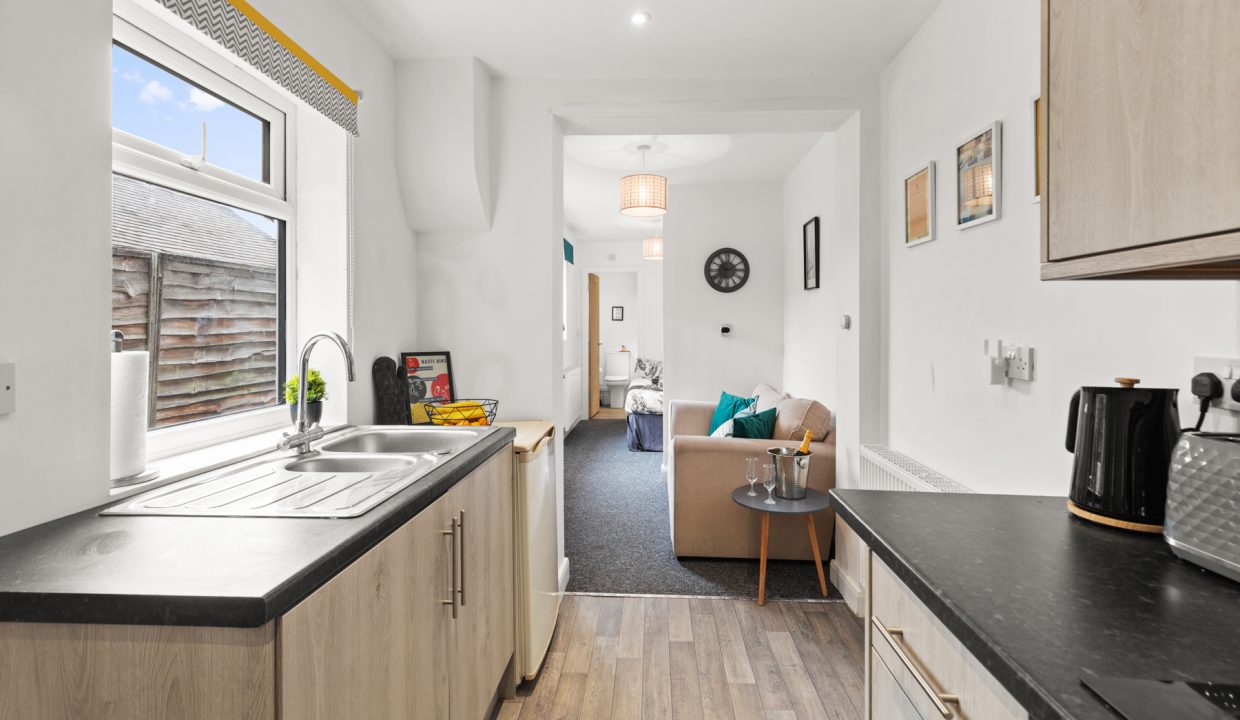 97 Moira Road, DE12 7QD . Image . 07