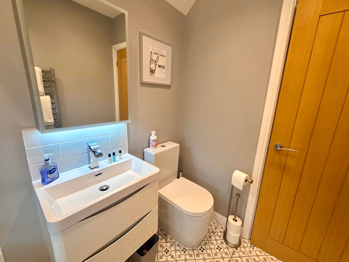 Bathroom2