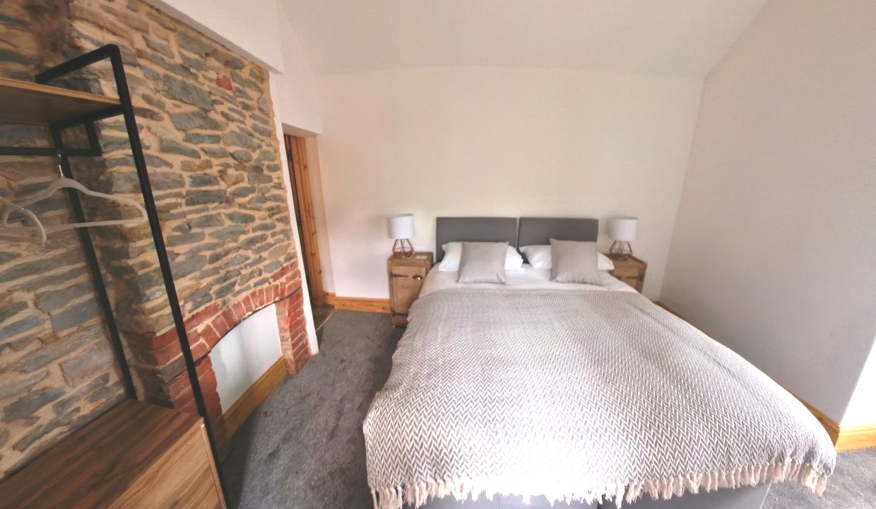 Grey Bedroom 01