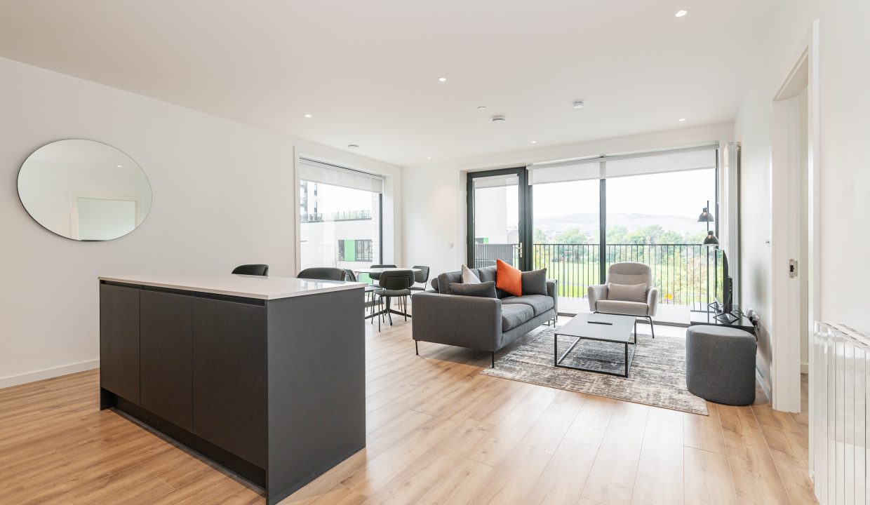 grange lounge 2