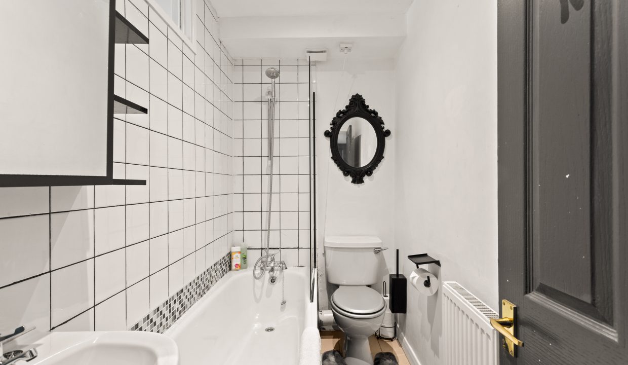 13 Robert Street - 5