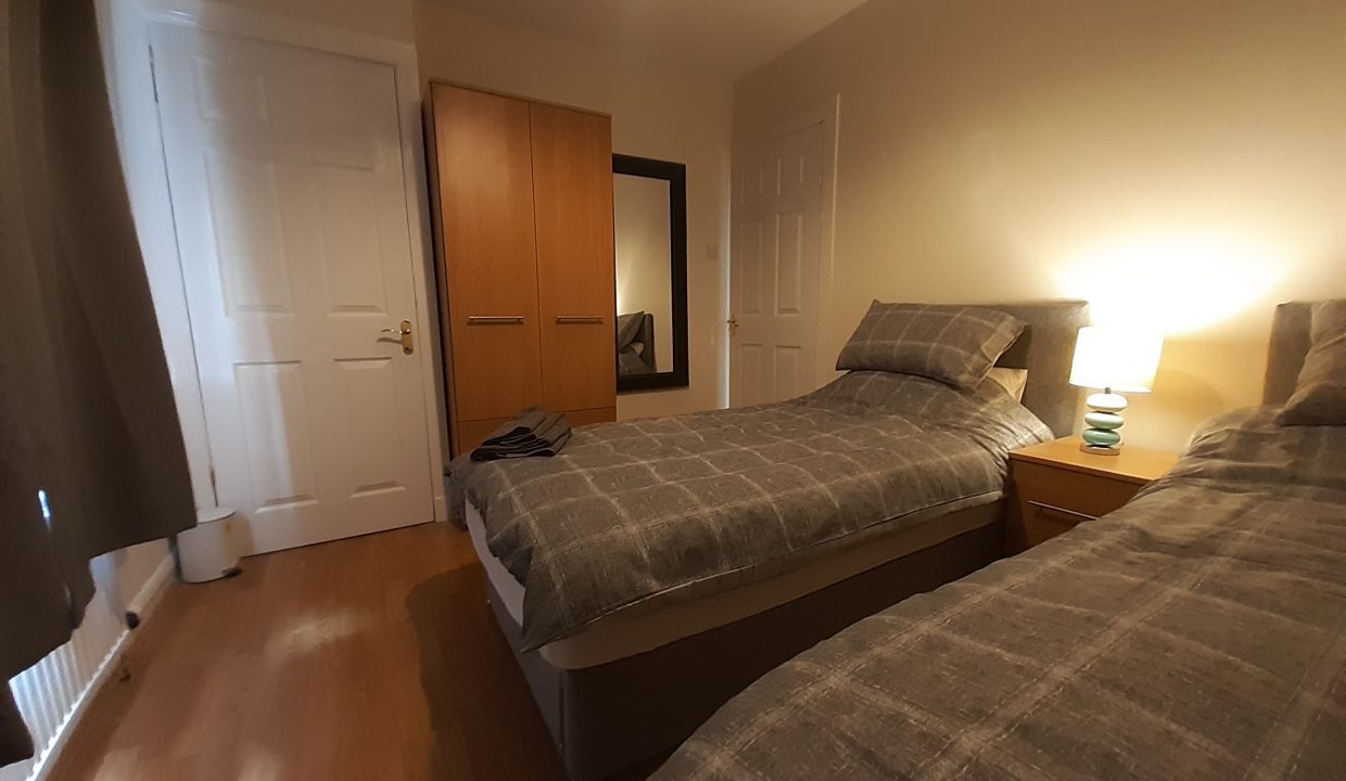 SecondBedroomTwinB