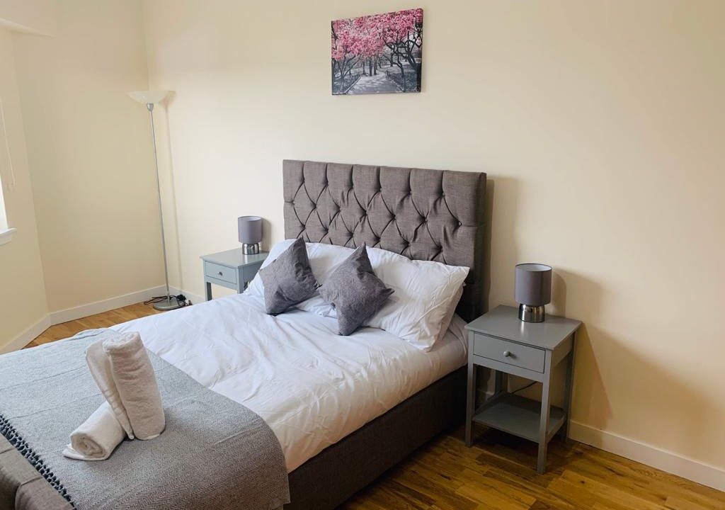 Bedroom 2.1