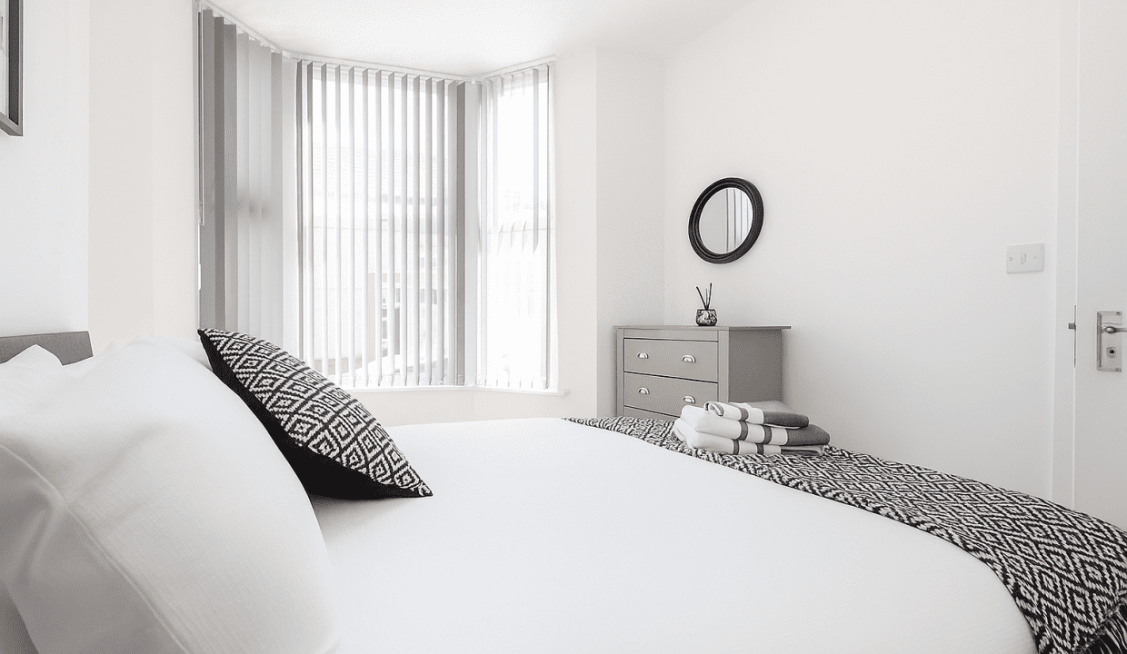 Bedroom (8)