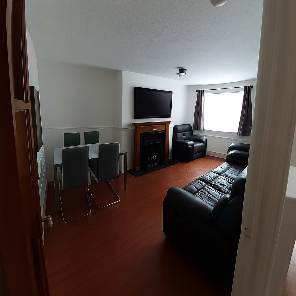 2 Bedrooms (4 Beds), 1 Bath – Rosyth, Fife, Scotland, UK