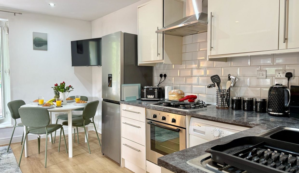 5Kitchen