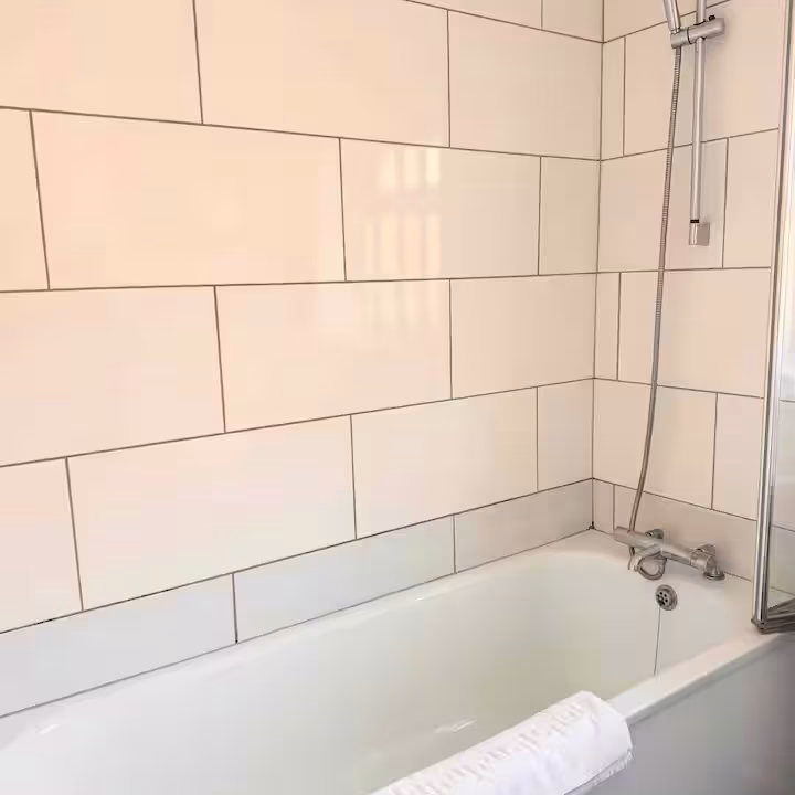 Bath3