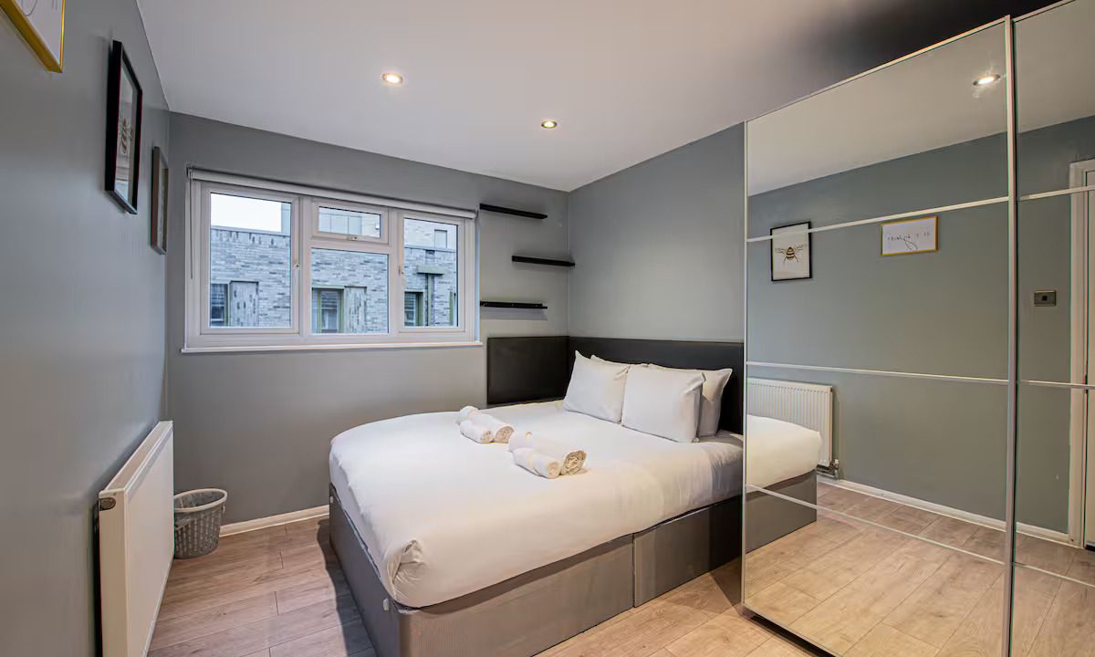 Bedroom B -1