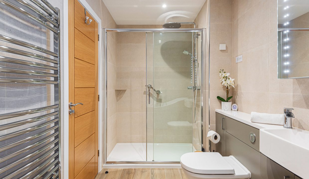 ES - 30 Albury Place,  Shrews-13