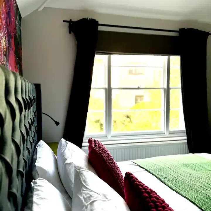 bed.2.3