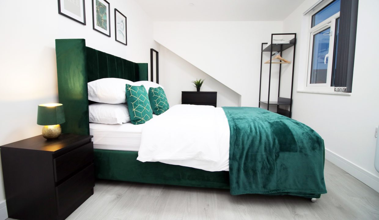 bedroom 3 (4)