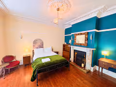 bedroom2