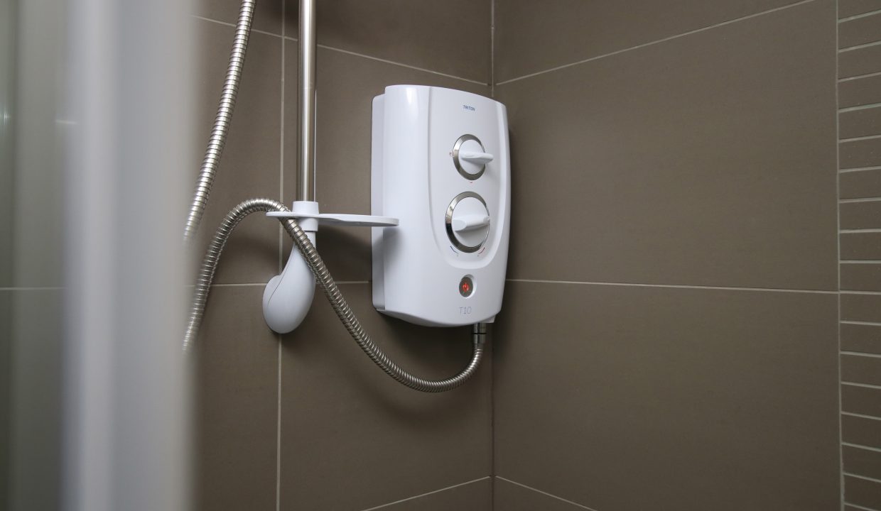 bottom floor bathroom 2