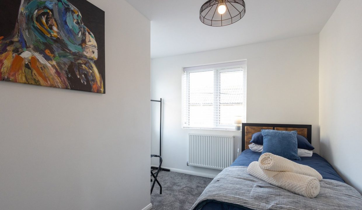 central14_bedroomc1[1]