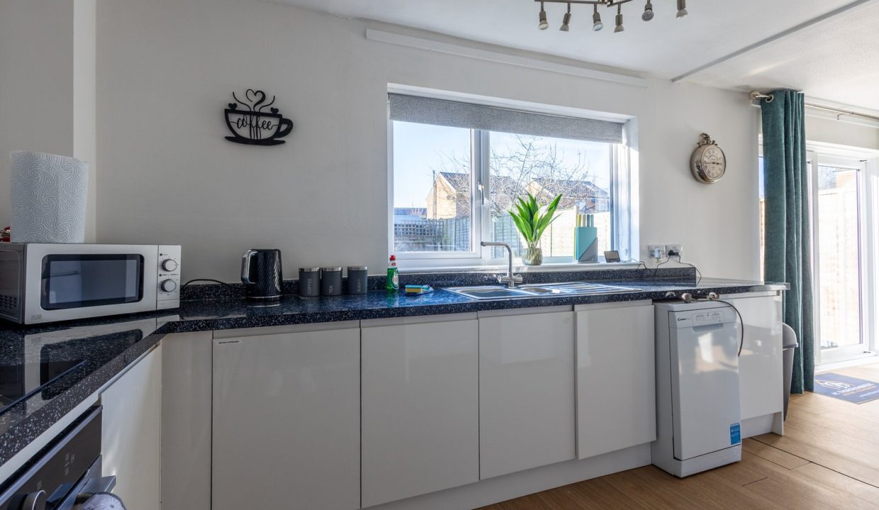 lincoln_kitchen2[1]