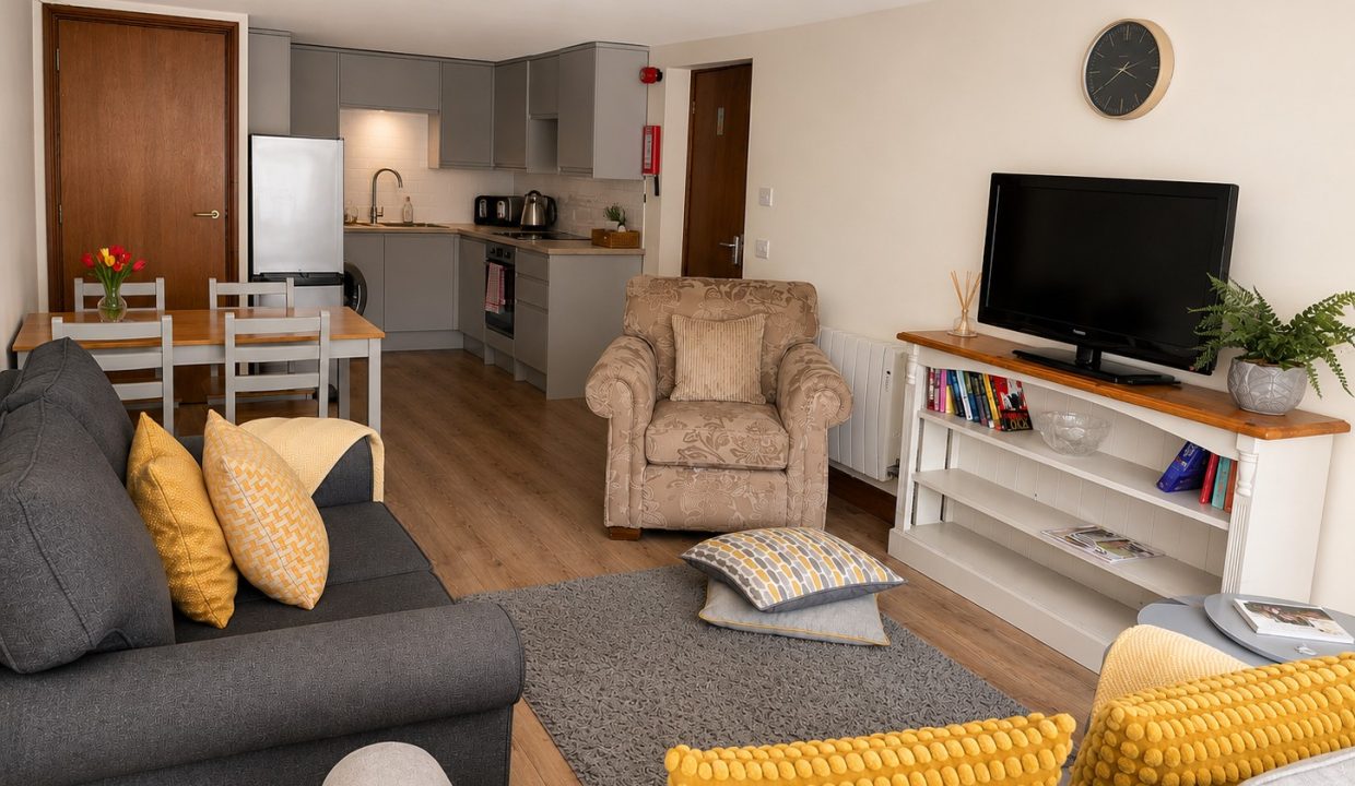 04 - Living room