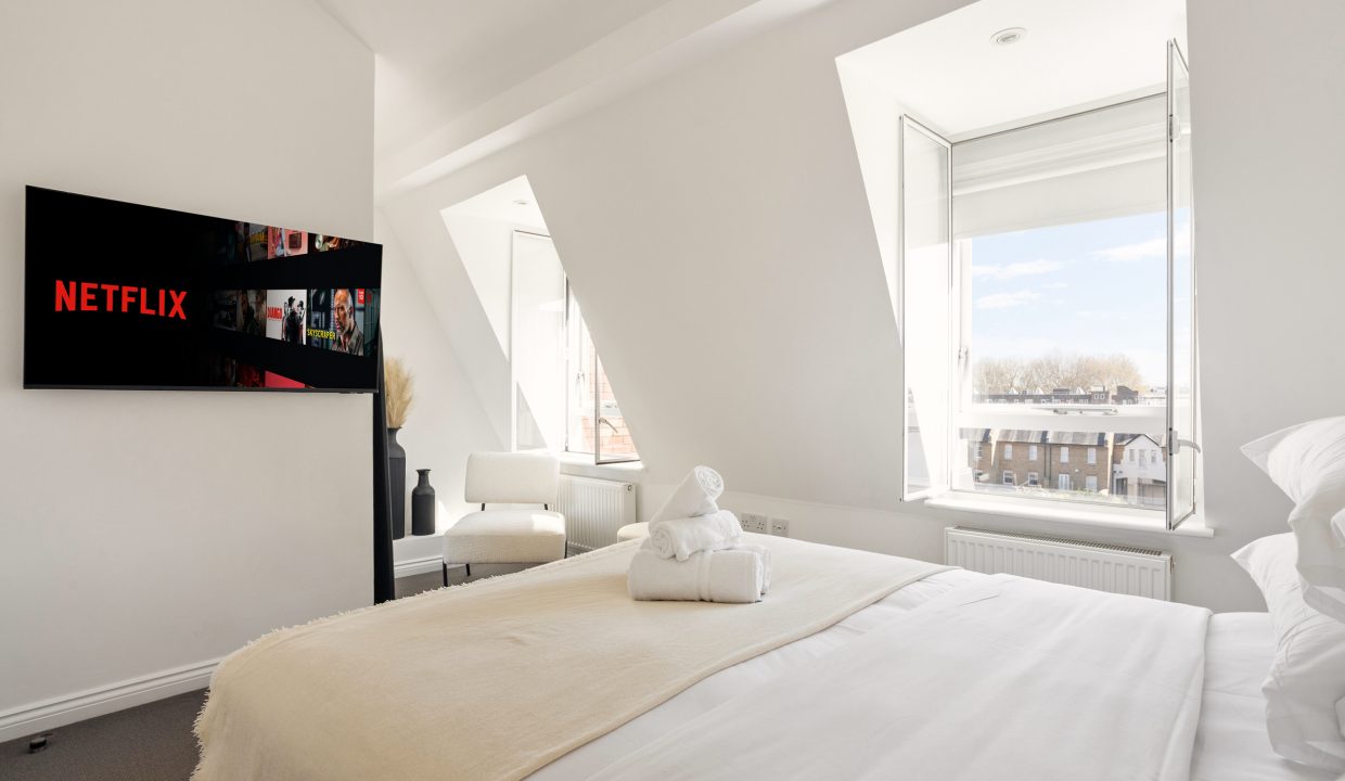 105 King_s Road SW3-12