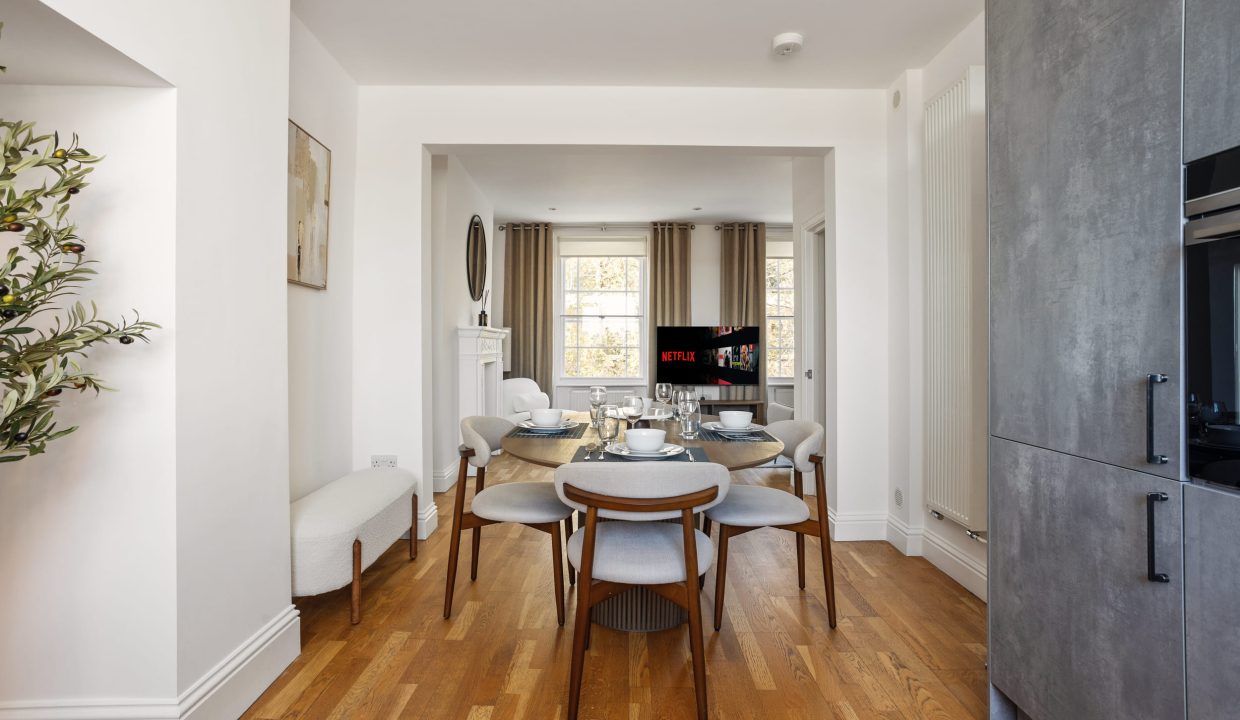 105 King_s Road SW3-32