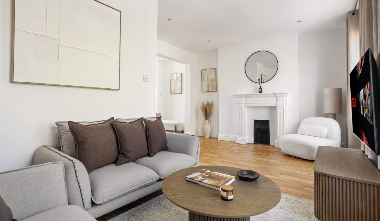 105 King_s Road SW3-4