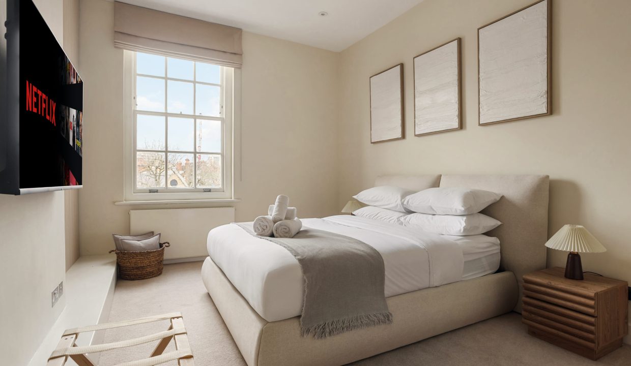 62 Pont Street SW1X-12