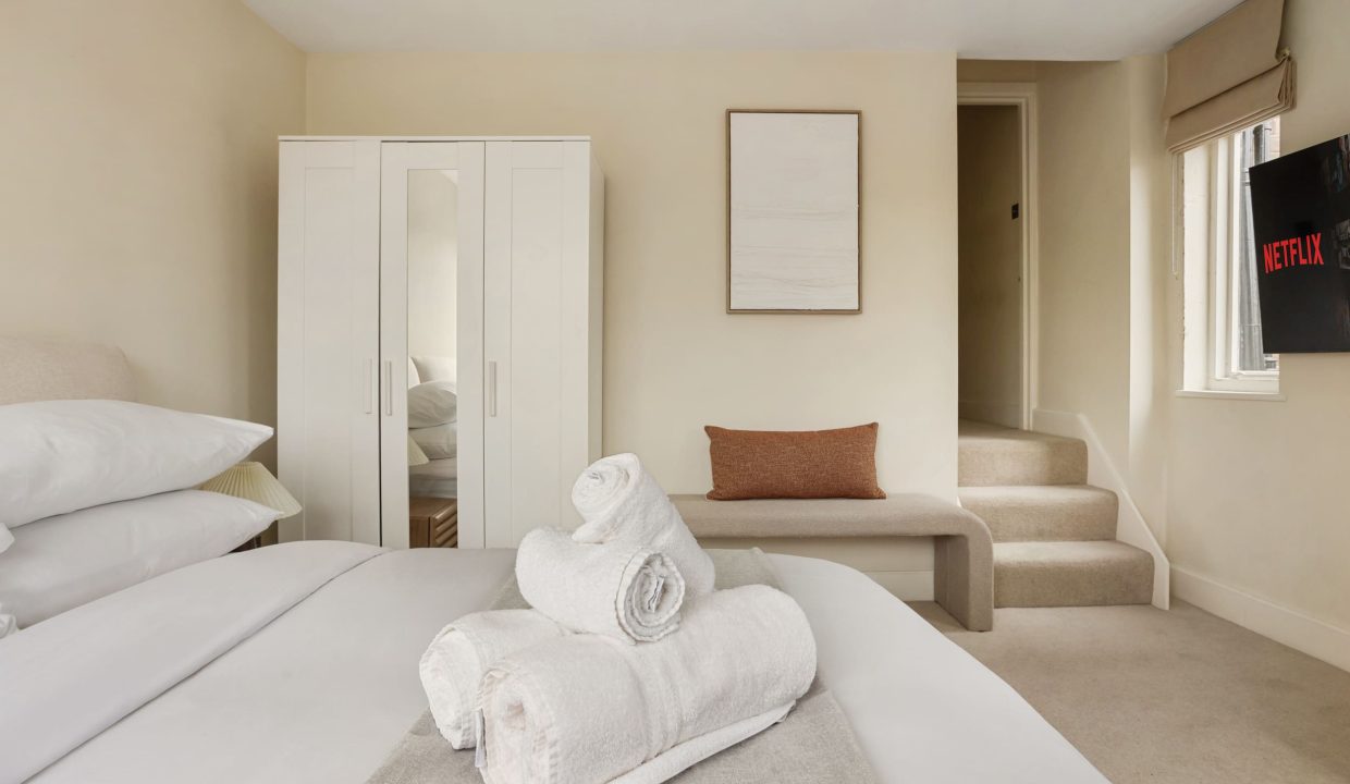 62 Pont Street SW1X-33