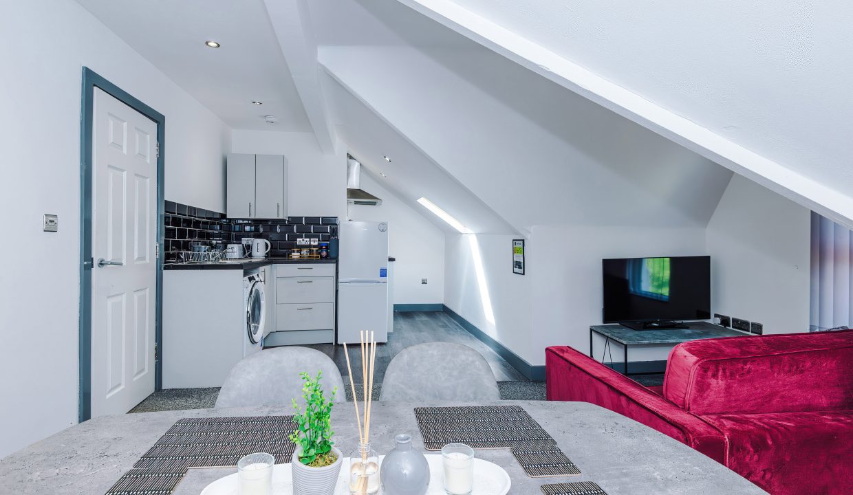 Apt3,236HarehillsAvenue-Airbnb-2