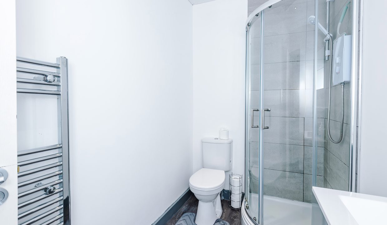 Apt3,236HarehillsAvenue-Airbnb-29