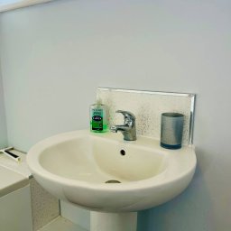 Bathroom 1_1