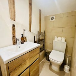 Bathroom_3