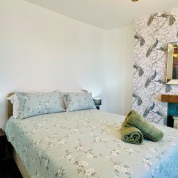 Bedroom 1_1
