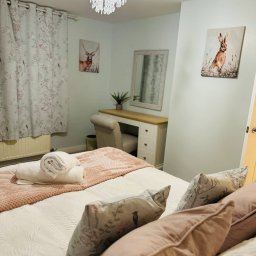 Bedroom 1_1
