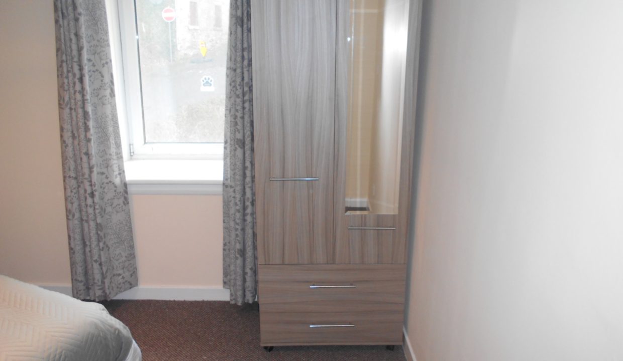Bedroom1b