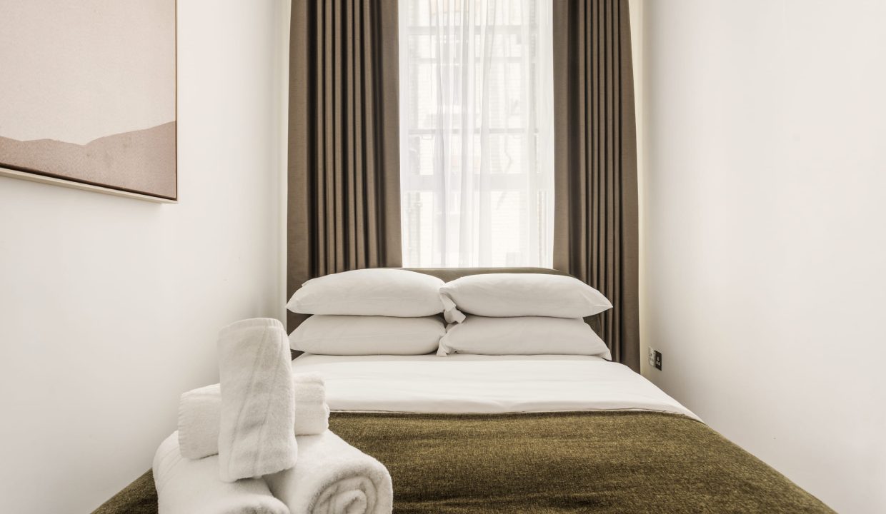 Bryanston Mansions W1H-29
