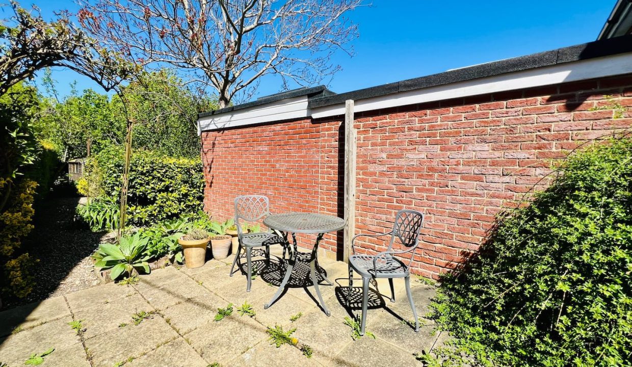 Garden seating