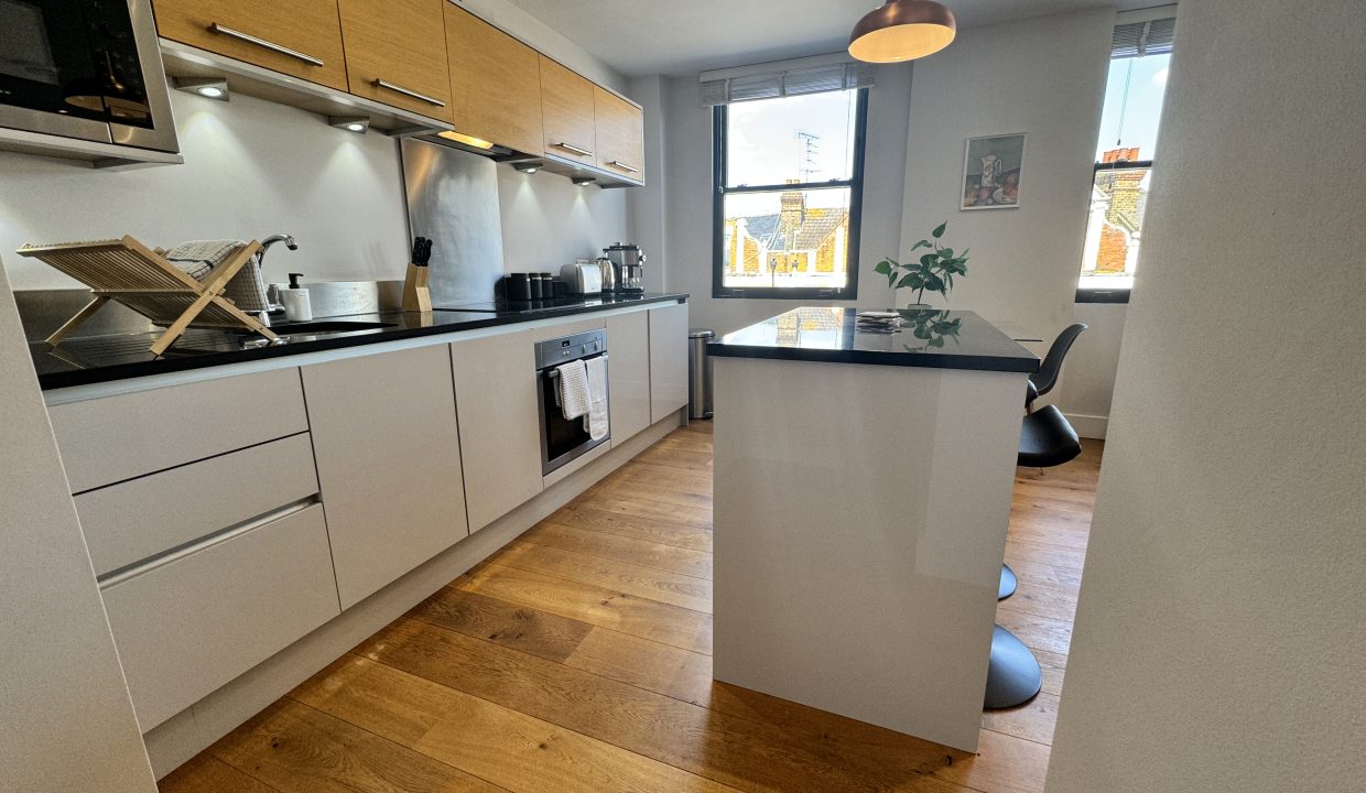 b kitchen 1