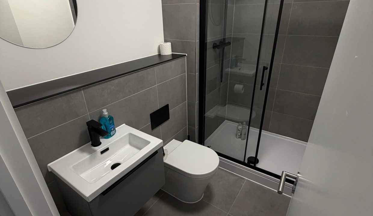 ec256f84-0895-40ac-b142-48aff4c9f8c6.jpg