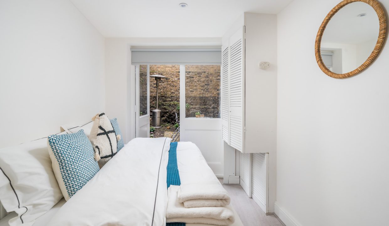 Bedroom2