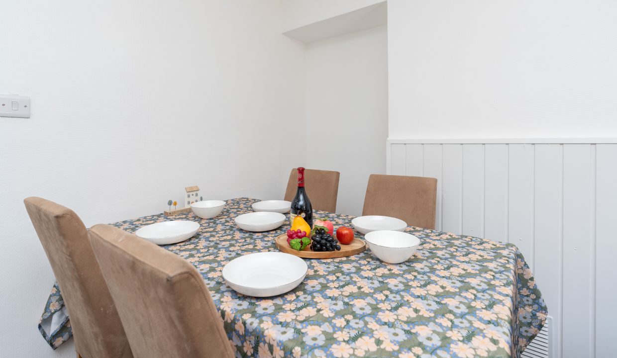 Laburnum Road 04620